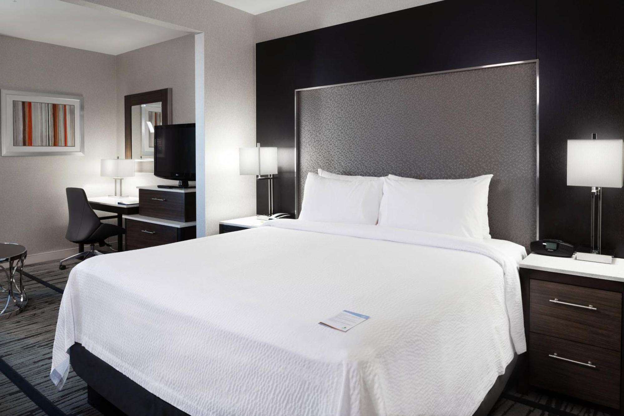 Fairfield Inn & Suites By Marriott Boston Кембридж Экстерьер фото